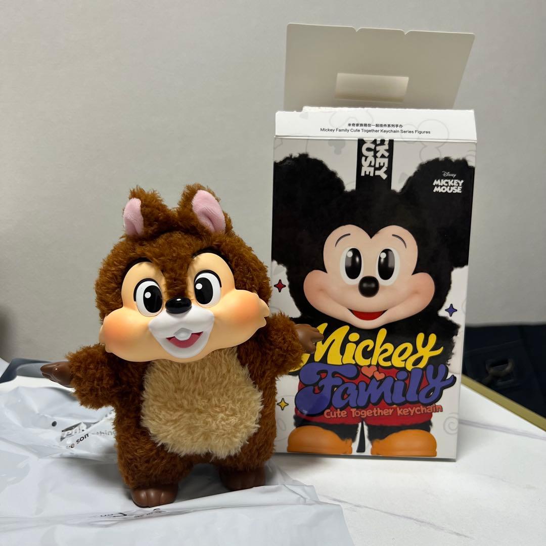 新品・本物】POPMART MICKEY FAMILY チップ - メルカリ