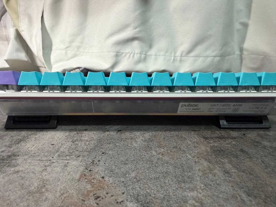 ノ*ム様 あ*る様 自作ゲーミングキーボード 銀軸 静音化済 - メルカリ