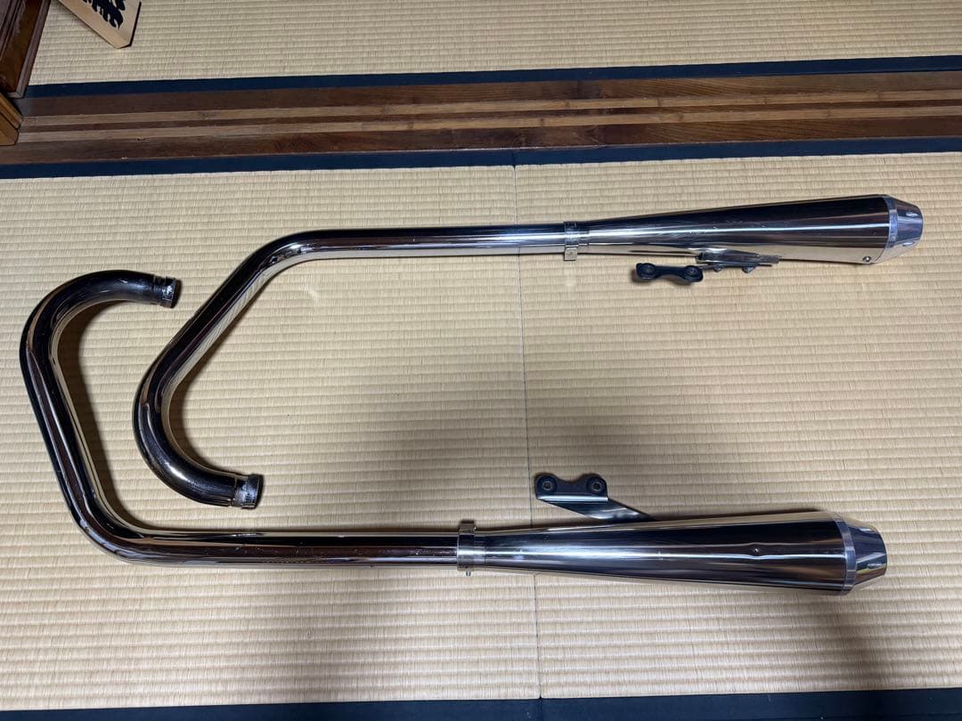 希少】w650・w400用 V-SPEEDマフラー モーターステージ製廃盤品 - メルカリ