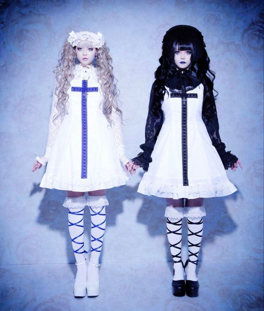 Moi-meme-Moitie モワティエ ローズ・レース十字架 JSK - メルカリ