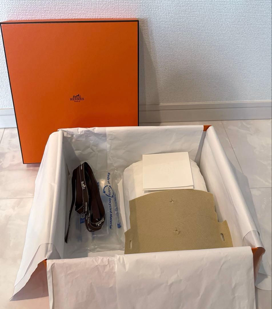 HERMES ケリー25 空箱 ギフト箱 2026年最新】ケリー25空箱の人気アイテム - メルカリ