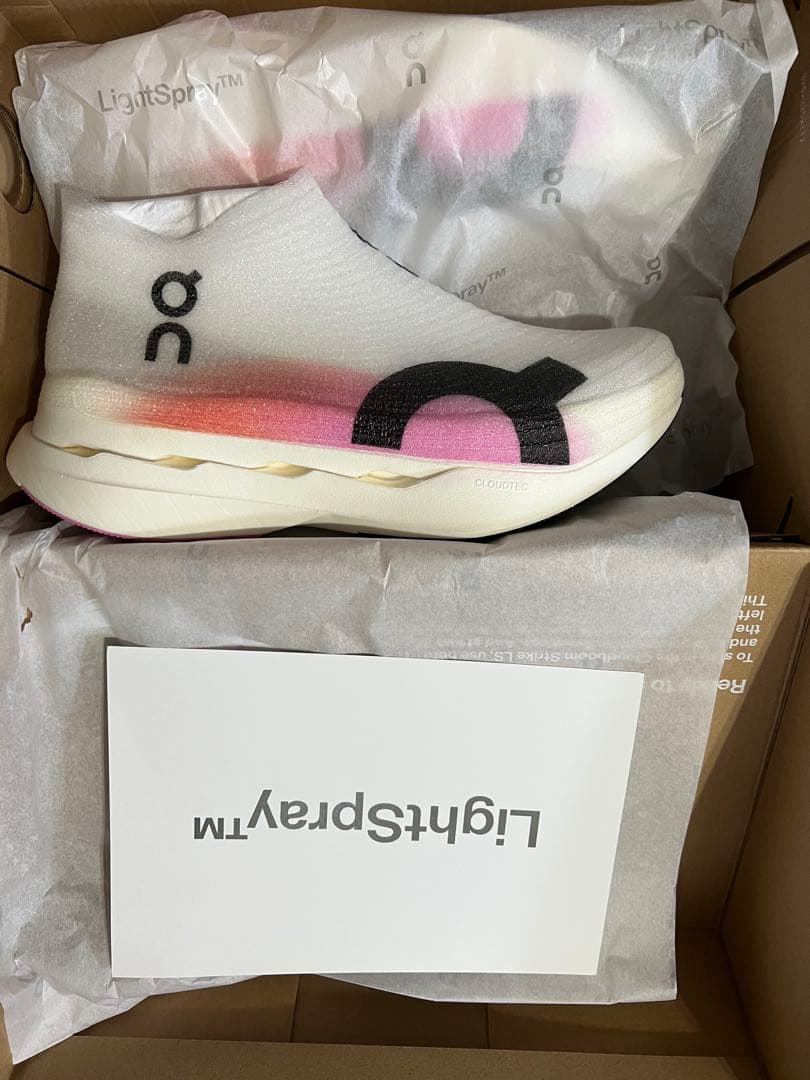 【9/13発売新色】on Cloudboom Strike LS 25.5cm