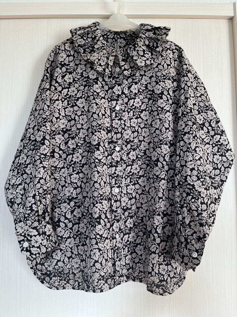 オールドマンズテーラー ワイルドベリー ラッフルカラーブラウス 新品