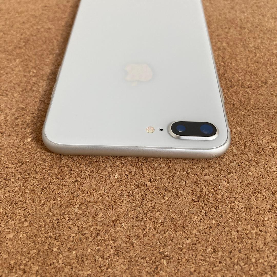 4043【早い者勝ち】電池新品☆iPhone8Plus 64GB SIMフリー☆