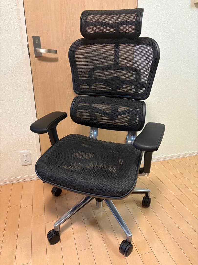 訳あり】 エルゴヒューマン・ベーシック ヘッドレスト付 ブラック