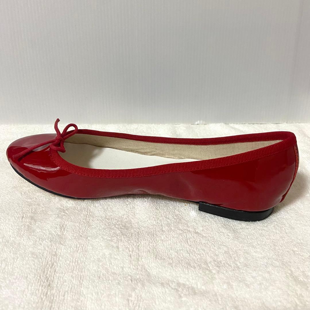 美品レペット　バレエシューズ　エナメル　レッド　37 23.5cm