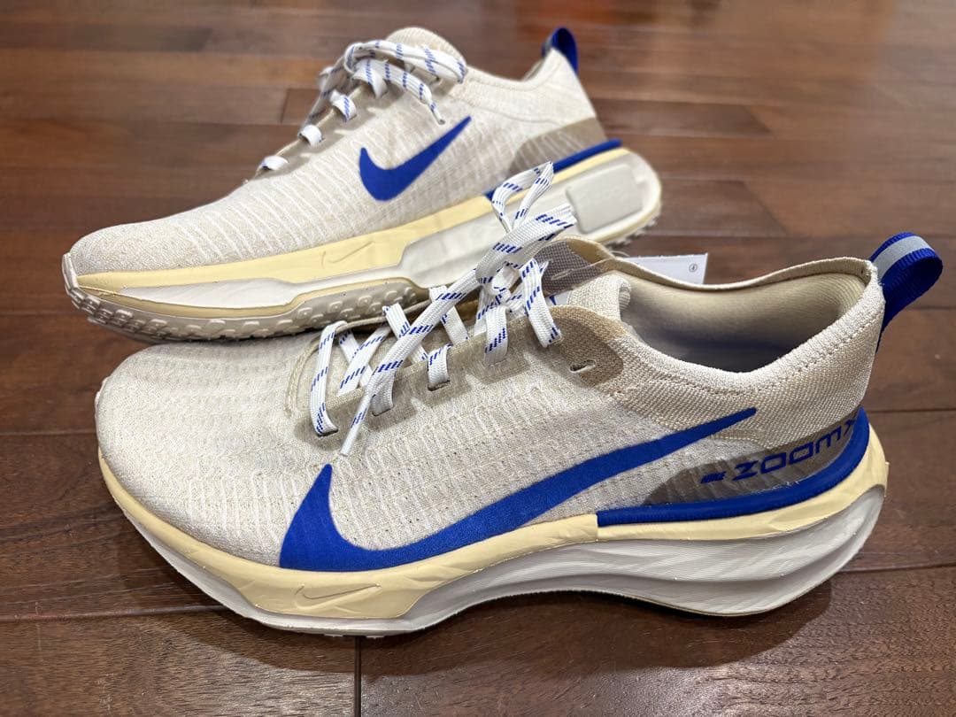 新品　NIKE インヴィンシブルランFK 3 ベージュ　25.5㎝　H3 楽天市場】ナイキ インヴィンシブル 3 NIKE Invincible 3 ダーク