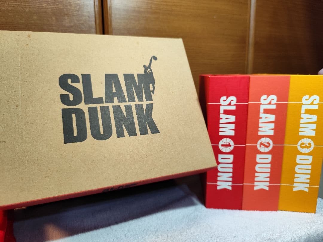 SLAM DUNK DVDボックスセット + 同梱湘北ジャージ#10 桜木花道 Amazon.co.jp: SLAM DUNK DVD-BOX 桜木花道 (背番号「10」) 仕様