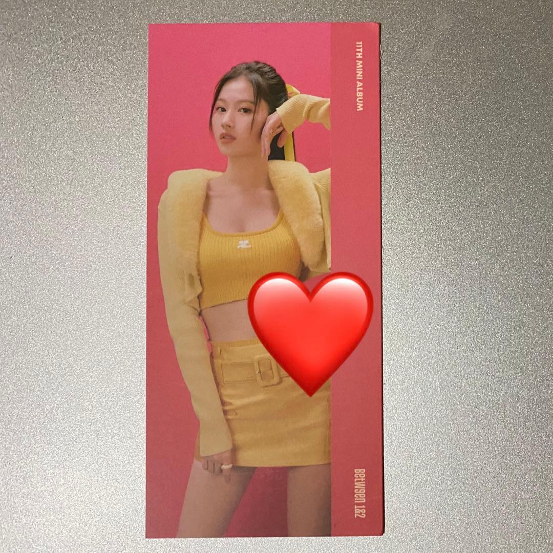 TWICE 直筆サイン入り ブックマーク サナ Amazon.co.jp: TWICE トゥワイス SANA サナ グッズ 【 フォト