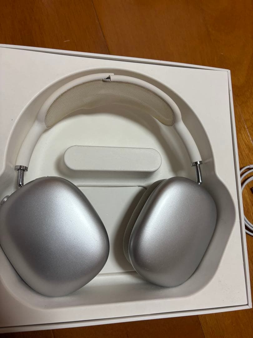 AirPods MAX シルバー シリアル番号あり正規品 - メルカリ
