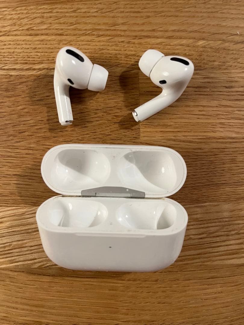週末限定価格 airpods pro(第一世代)