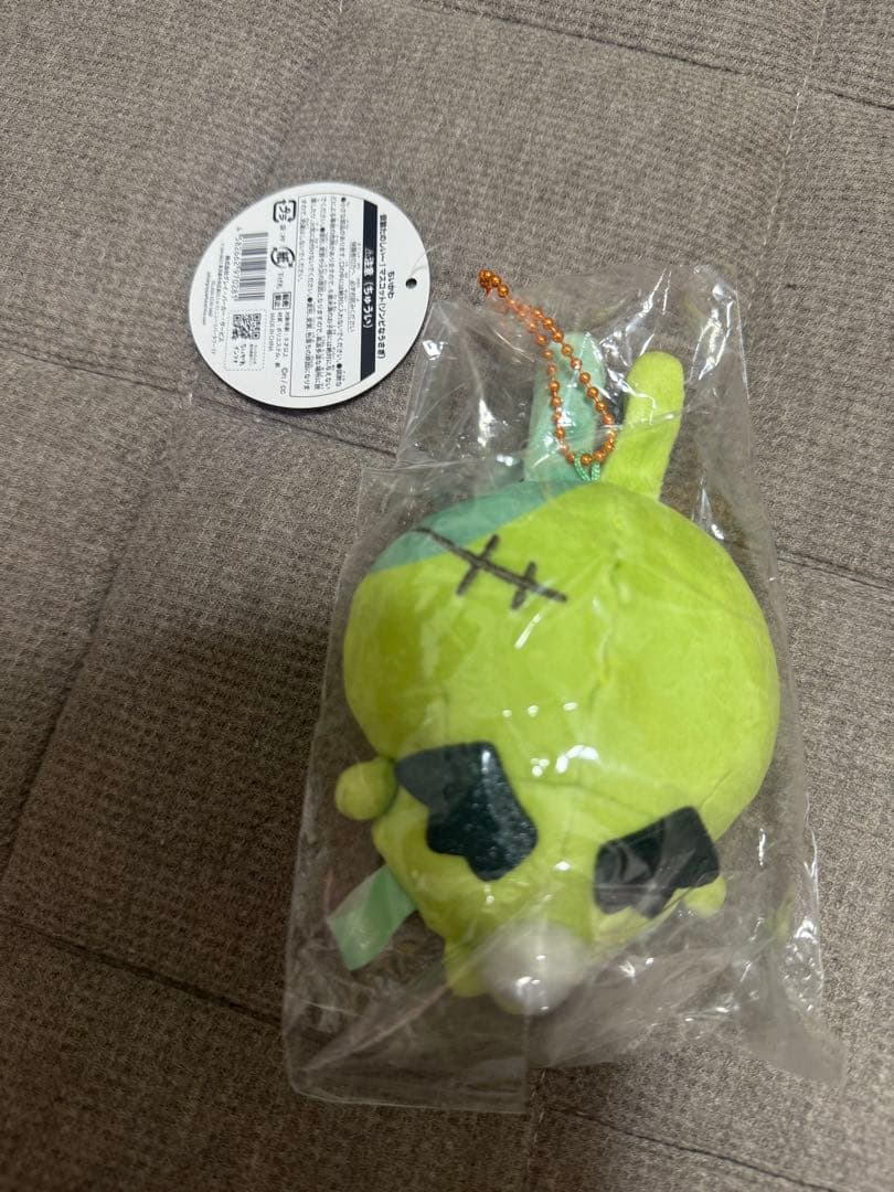 ちいかわ仮装たのしい〜マスコット(ゾンビなうさぎ) - メルカリ