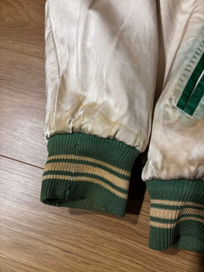 ビンテージ スタジャン リバーシブル チェーンステッチ ウール サテン