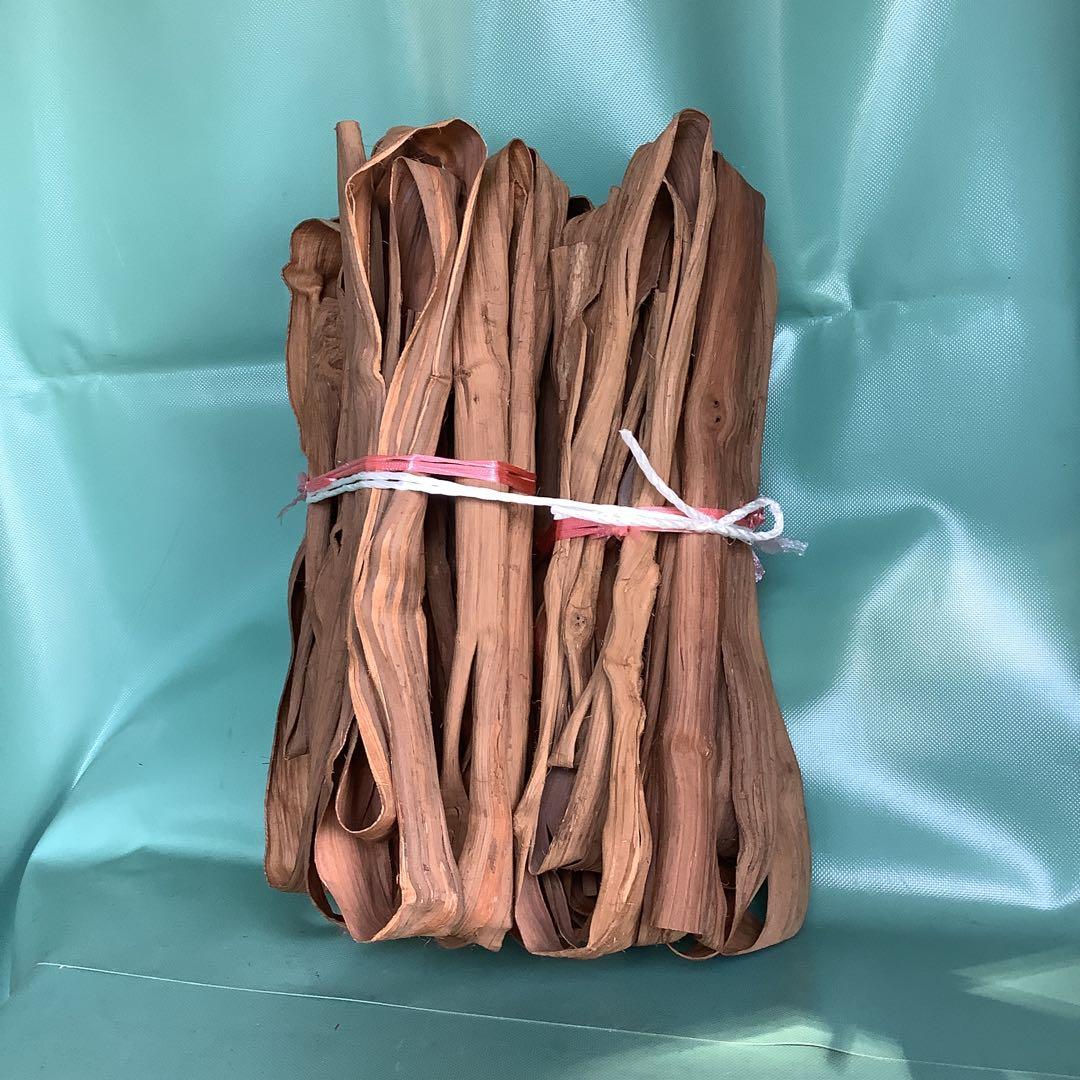 乾燥山ぶどう樹皮2kg セット。 7-073