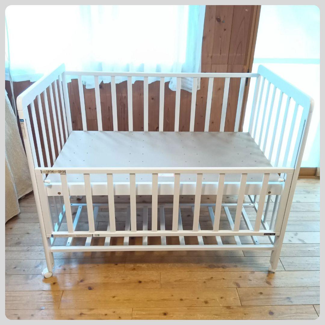 《綺麗❣️早い者勝ち❣️》ヤトミ 　ベビーベッド　ハイタイプ⭐︎ GT