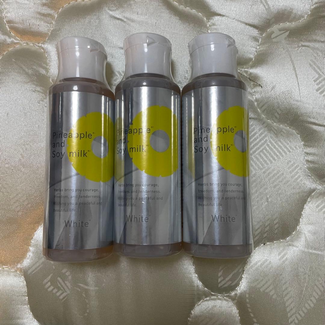 gv8637 パイナップル　豆乳ローション　プレミアム　美白　100ml 3本 パイナップル豆乳シリーズ パイナップル豆乳ローションプレミアム ムダ