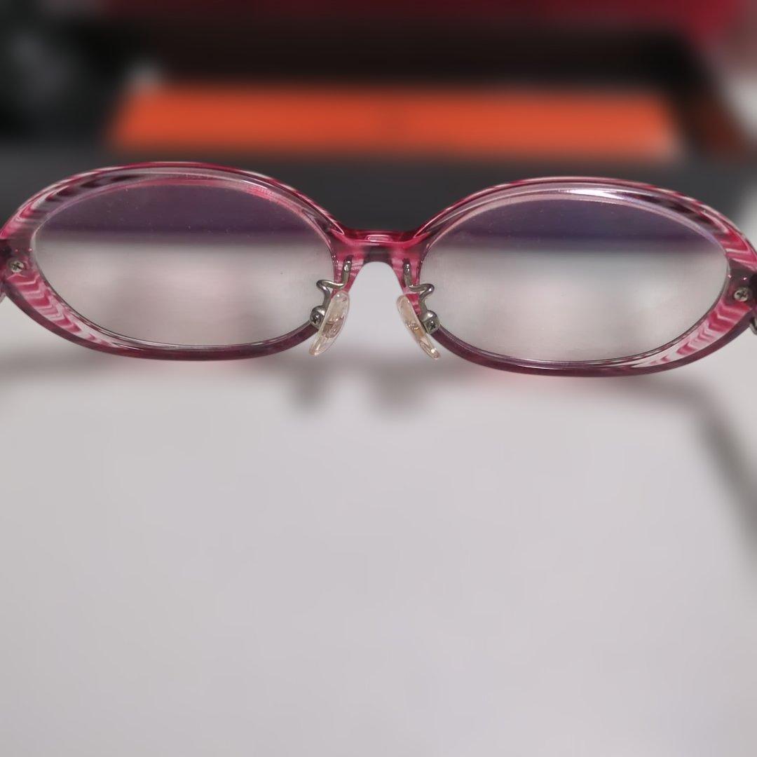 アイブレラ老眼鏡＋3.00 新品同様です。度数変更の為出品致します。