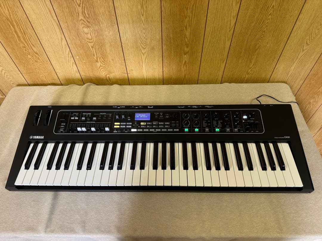 ヤマハ YAMAHA CK61 ステージキーボード シンセサイザー2個口発送予定