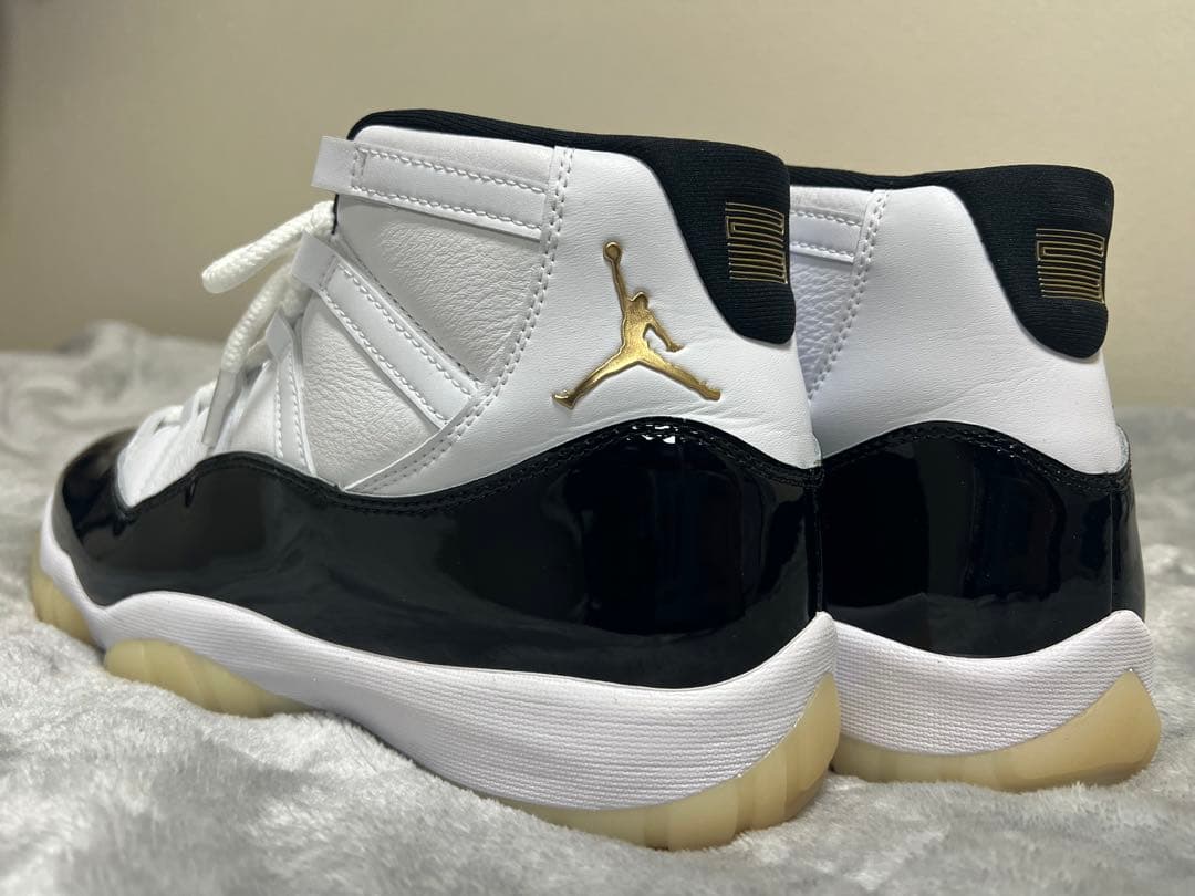 シューズ(男性用) Nike Air Jordan 11 Retro \"Gratitude\"