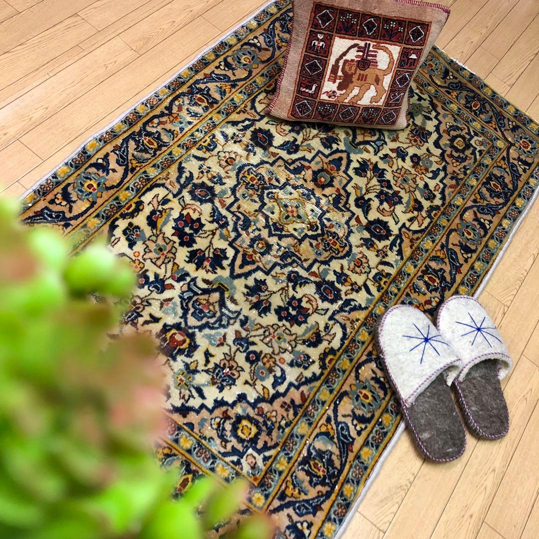 ペルシャ絨毯 ペルシャヴィンテージラグ 144x89 手織り オールド