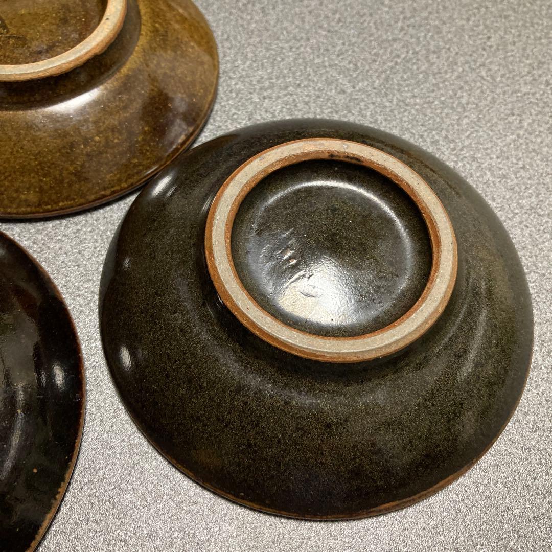 壺屋焼•やちむん•人間国宝•金城次郎•宮城須美子さん•魚紋皿 - メルカリ