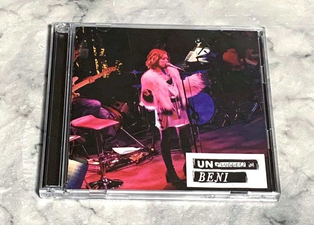 UNPLUGGED BENI BENI UNPLUGGED www.cosaga.com