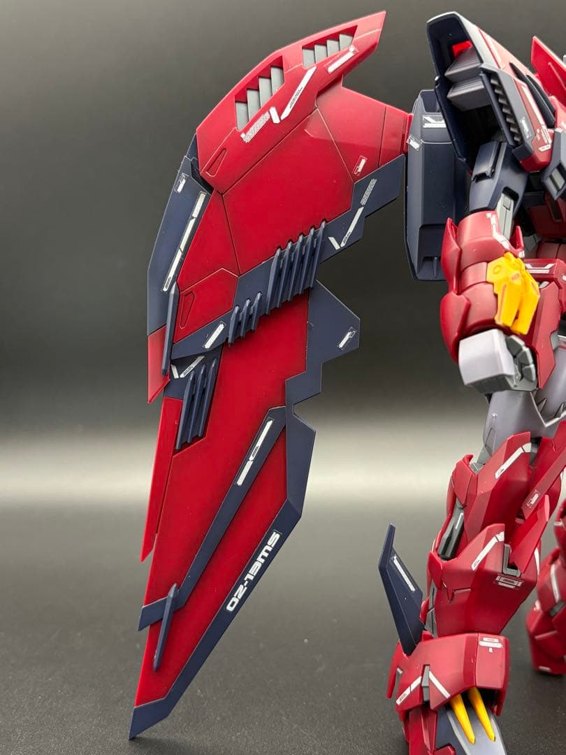 MG 1/100 ガンダムエピオン EW 成形色シャドウ吹き半光沢トップコート