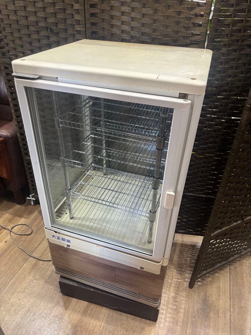 SANYO冷蔵ショーケース SMR-SK72FB兵庫県明石市引取限定　最終値下げ サンヨー 卓上4面冷蔵ショーケース SMR－SK72 - 無限堂東京店