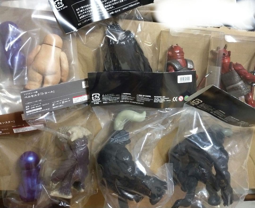 ベルセルク展 ソフビ 8パッケージセット - メルカリ