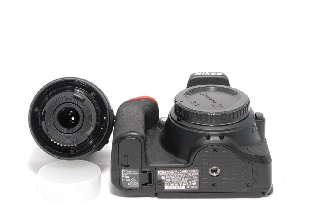✨Nikon D5600✨ショット数780✨初心者さんおすすめ✨一眼レフ