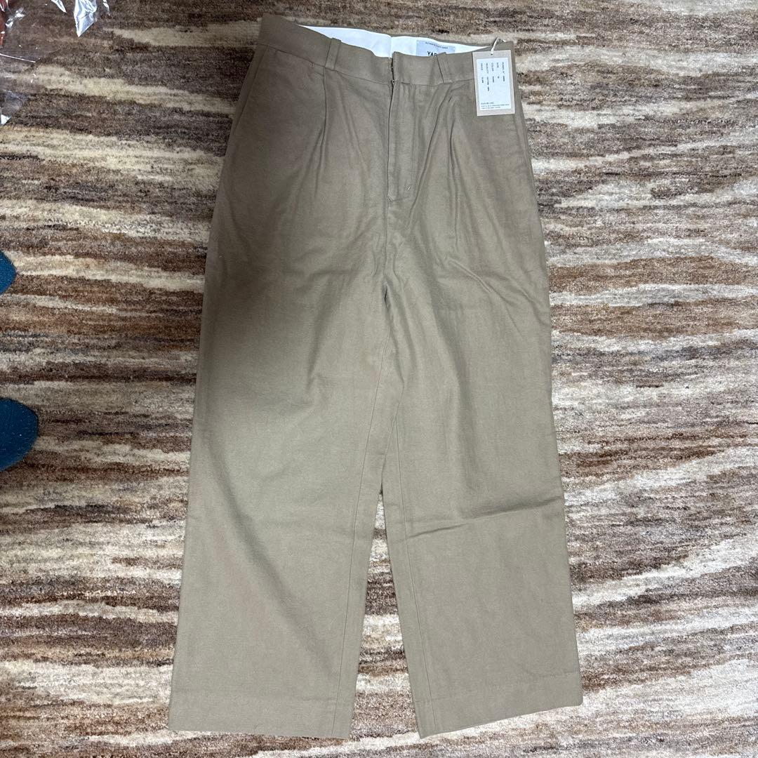 YAECA ベージュ チノパン モデル No. 1000 YAECA チノパン タックテーパード BEIGE 〔レディース〕 【69603