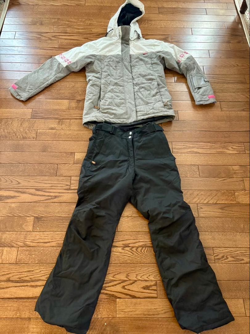 ONYONEスキーウエア(レディース)Lサイズ【スキーグローブ付き】 楽天市場】【公式ストア】 オンヨネ レディース スキーウェア スキー