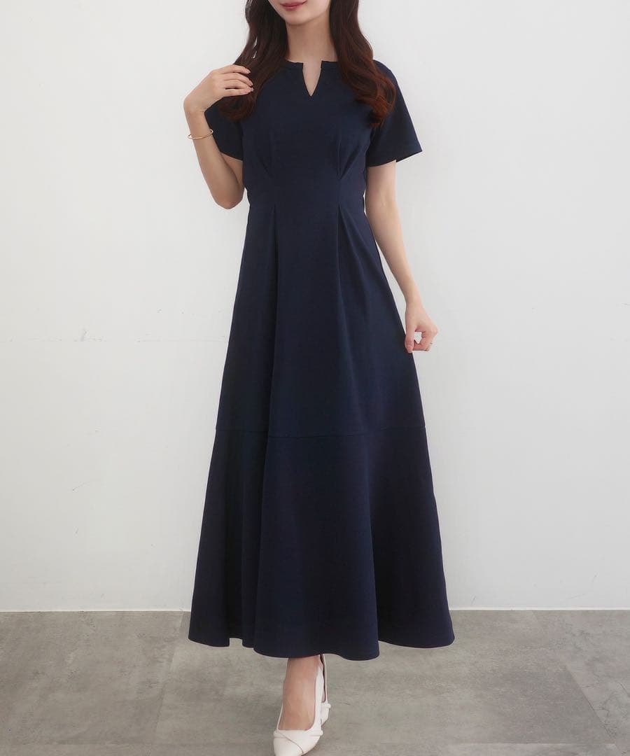 JUNOAH CENEAキーネックタックデザインワンピース【ペチスカートSET