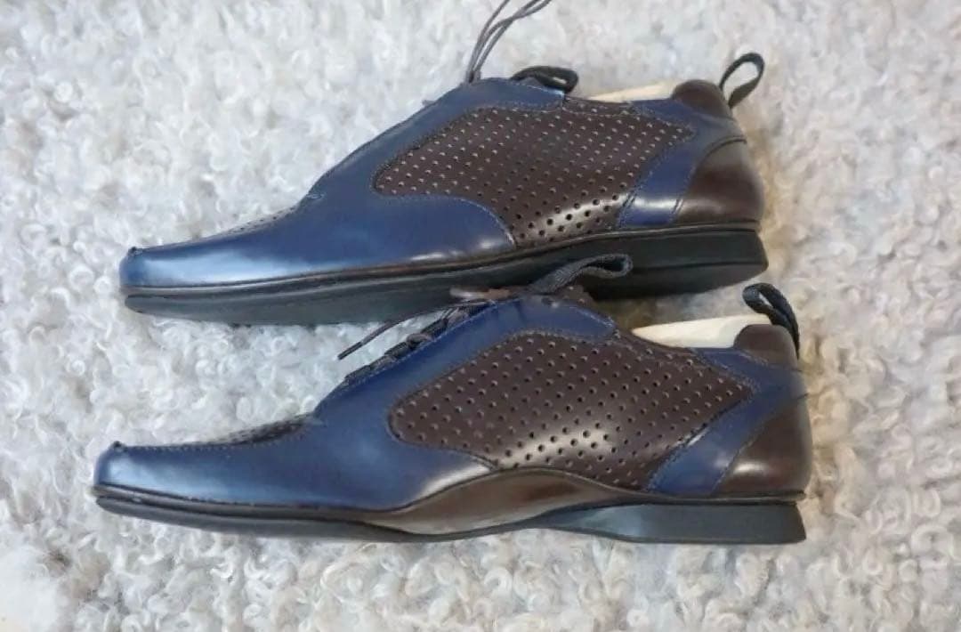 希少】PRADA 00s Archiveパンチングレザー スクエアトゥシューズ