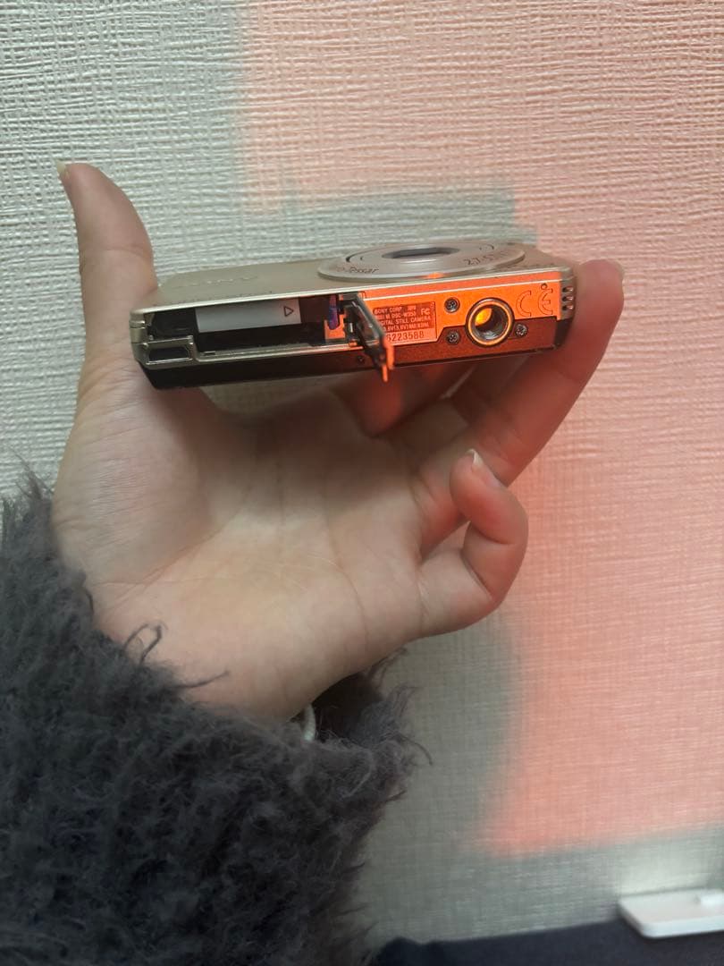 Sony Cyber-shot 14.1MP デジタルカメラ