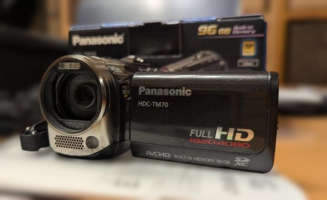 Panasonic パナソニック ビデオカメラ HDC-TM70 美品 Yahoo!オークション -「hdc-tm70」の落札相場・落札価格