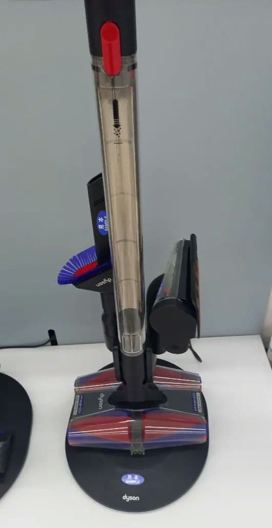 【新品】Dyson Pencilvac Fluffycones SV50FC ダイソン Dyson PencilVac Fluffycones SV50 FC [マットブラック] 価格