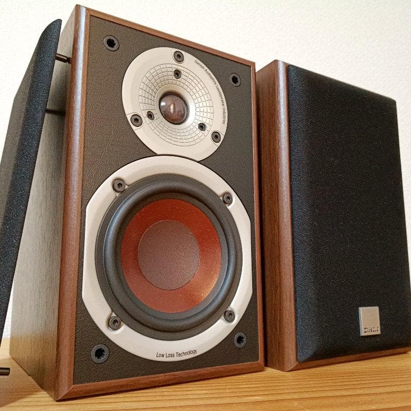 DALI SPEKTOR1 ウォルナット ブックシェルフスピーカー ダリ ヨドバシ.com - ダリ DALI ブックシェルフ・スピーカー ウォルナット