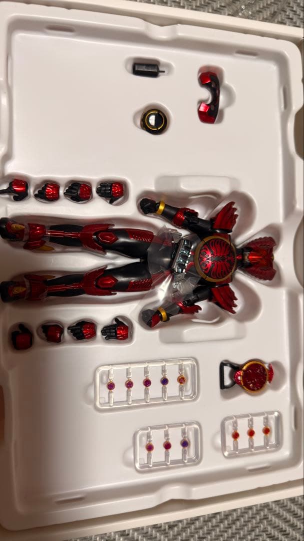 S.H.Figuarts 真骨彫製法 仮面ライダータジャドルコンボ最終回Ver.