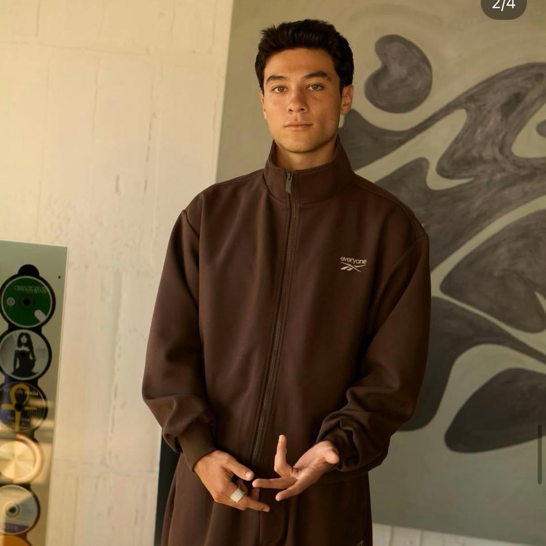 REEBOK everyone CLASSIC TRACK セットアップ LとM - メルカリ