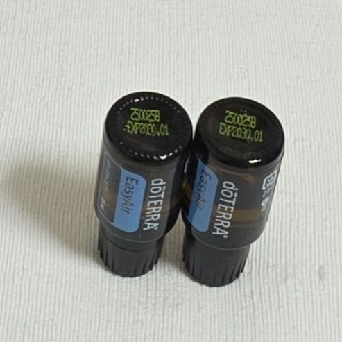 ドテラ イージーエア 15ml 【新品未開封】エッセンシャルオイル 2本