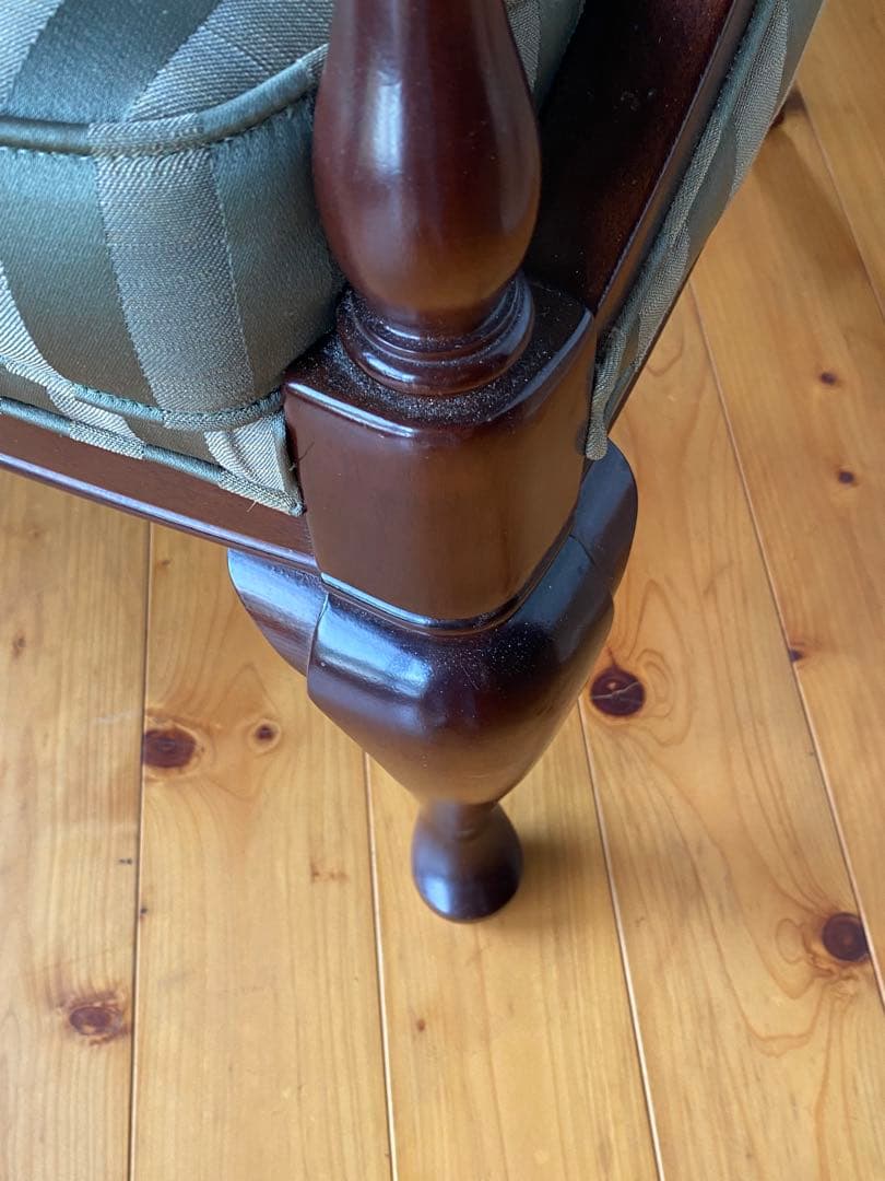 高級家具マルニのクラシックストライプ1人掛けソファ 地中海シリーズ