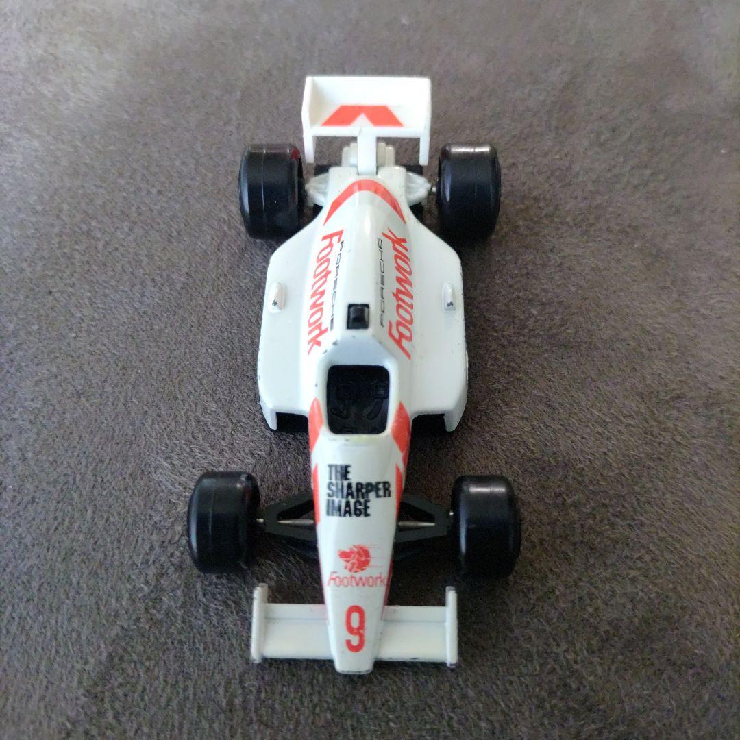 トミカ フットワーク F1 ミニカー ポルシェ - メルカリ