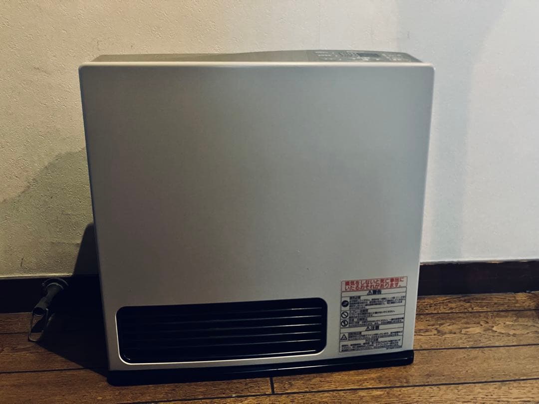 OSAKA GAS ガスファンヒーター 木造11畳コンクリート15畳用 OSAKA GAS ガスファンヒーター 木造11畳コンクリート15畳用の通販