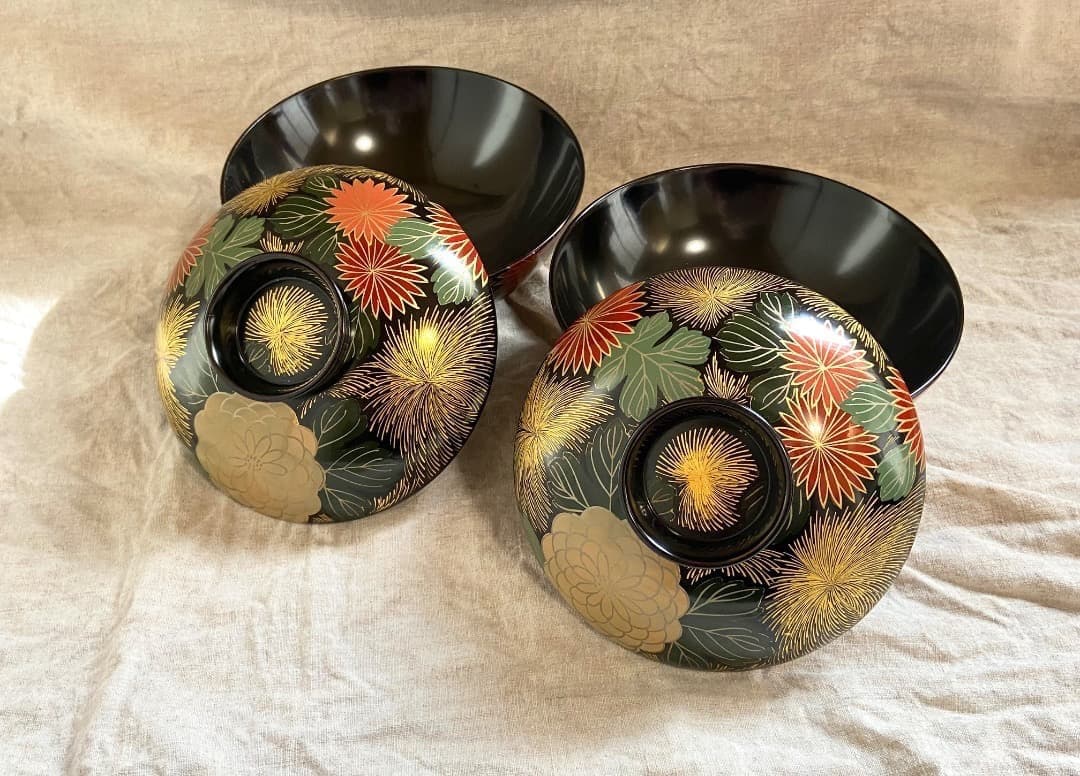 輪島塗 黒塗 菊詰沈金花蒔絵 蓋付椀 2客 / 懐石椀・蒔絵椀・雑煮椀