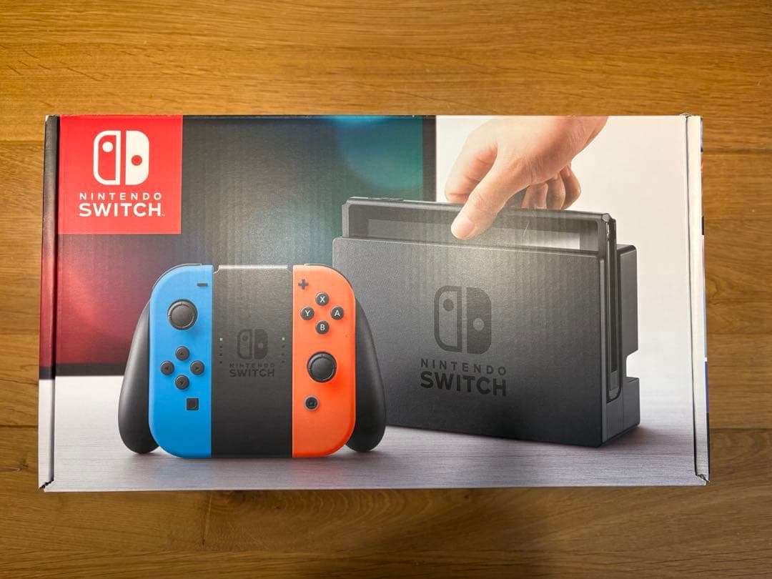 Nintendo Switch本体一式＋Joy-Con 1セット付 Amazon.com: Nintendo Switch (OLED model) with White Joy-Con (JAPAN