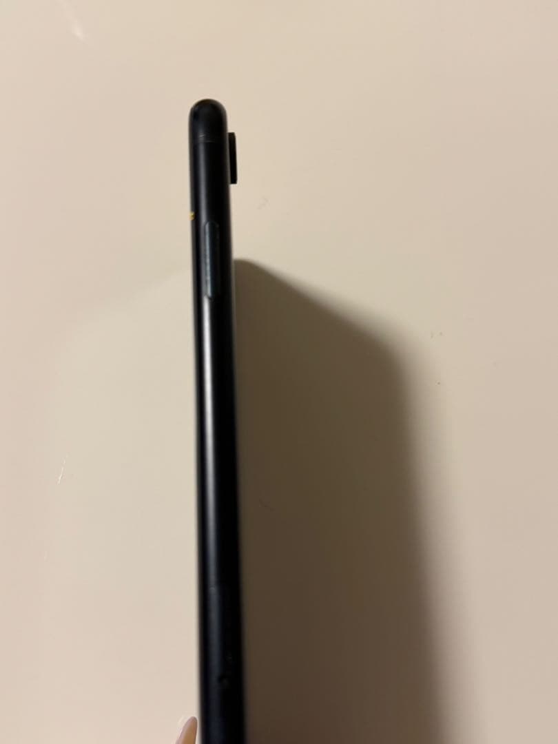 iPhoneXR 本体 ブラック 64GB - メルカリ