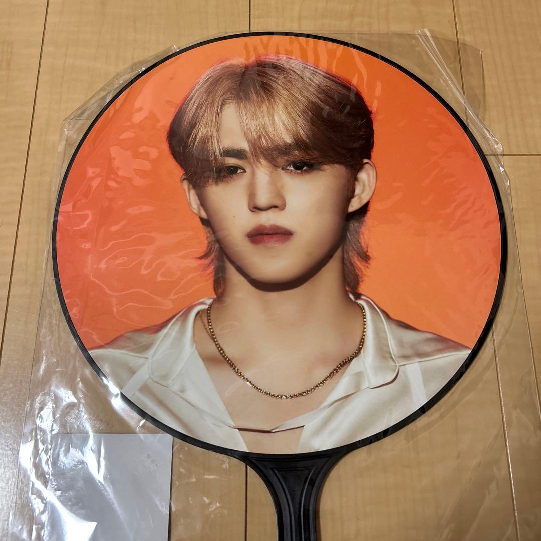 BTS I NEED U サイン会 お渡し 手渡し フォトの通販はau PAY