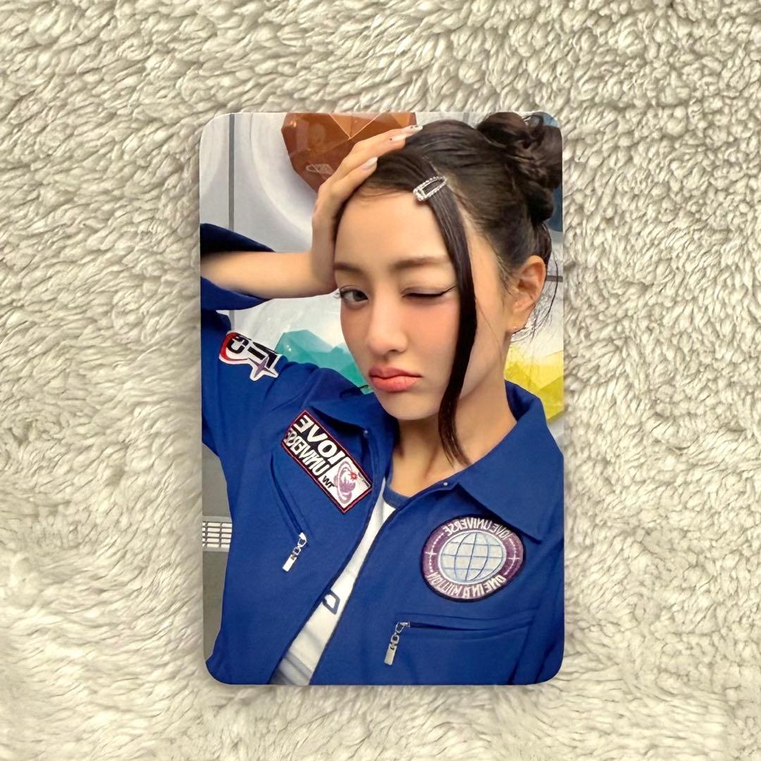 ジヒョ】特典トレカ TWICE 10VE UNIVERSE オンライン - メルカリ