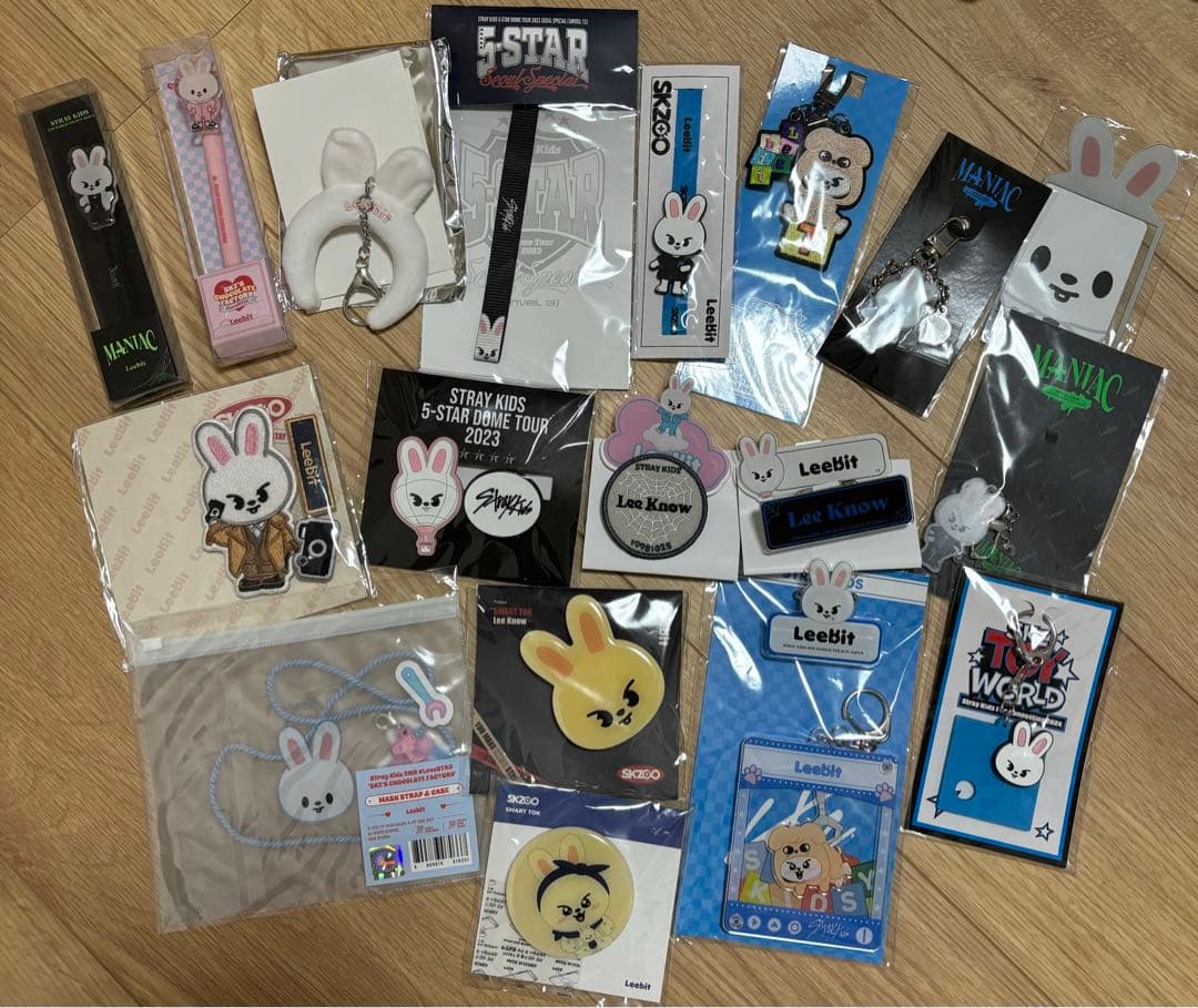 SKZOO スキズ リノ リービット グッズ セット stray kids - メルカリ